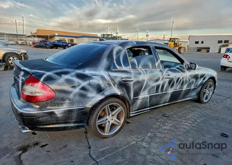 2009 Mercedes-Benz E 63 Amg z USA, uszkodzony, nr VIN WDBUF77X89B392379